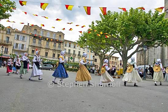 groupe beluge 2 graphic