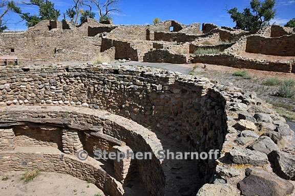 aztec ruins 1 graphic