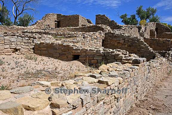 aztec ruins 2 graphic