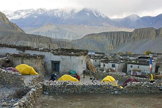 camp in tangge 1 graphic