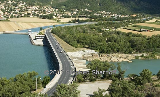 durance chateau arnoux graphic