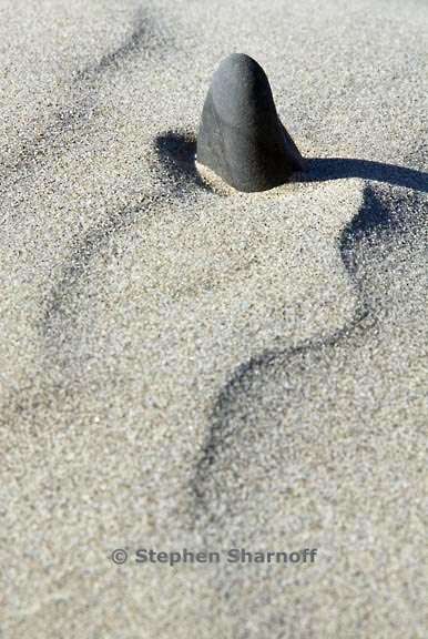 pebble sand 1 graphic