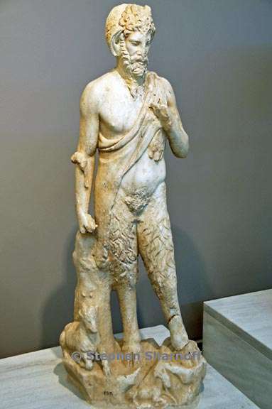 archeology museum 47 graphic