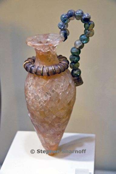 archeology museum 9 graphic