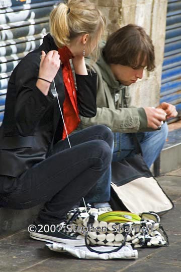 young couple 1 graphic