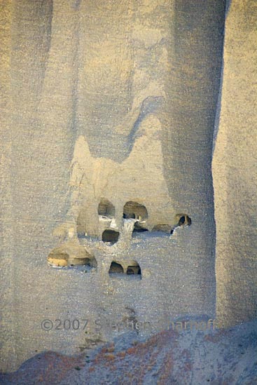 cliffs caves surkhang 3 graphic